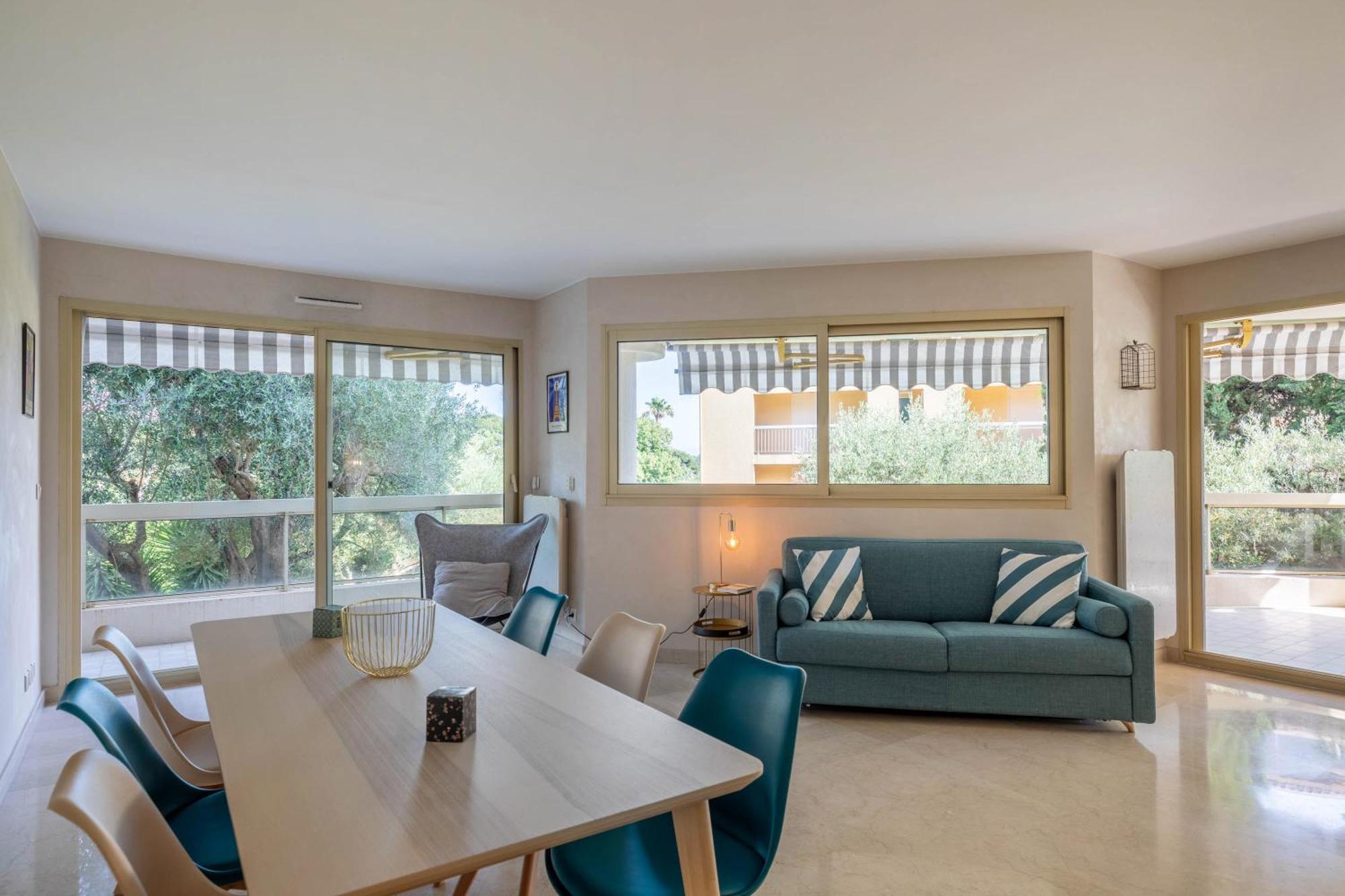 Appartement Tanit Piscine, 6 Couchages, Parking à Antibes Extérieur photo