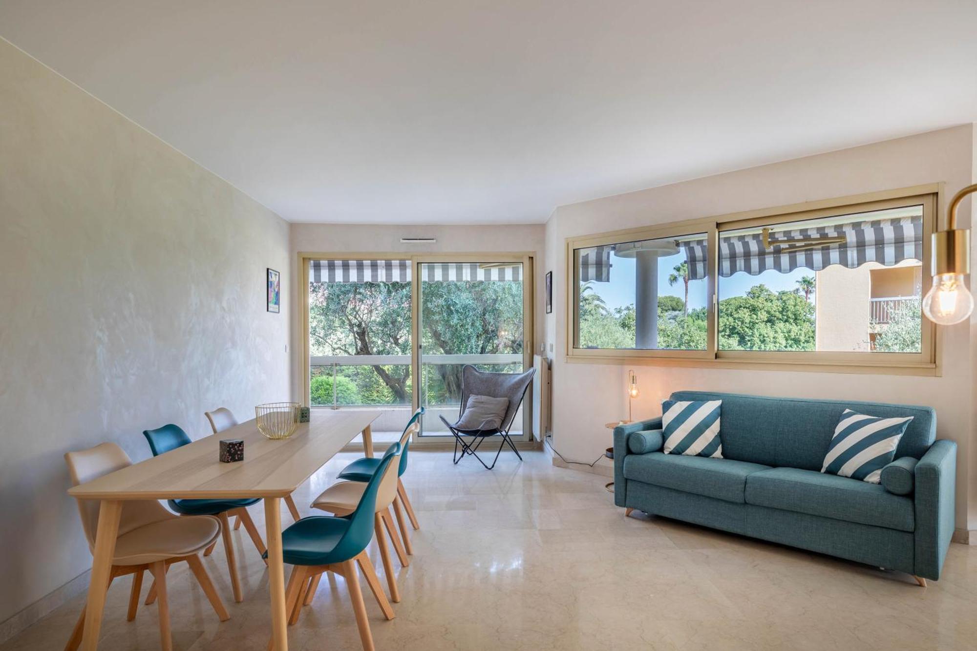 Appartement Tanit Piscine, 6 Couchages, Parking à Antibes Extérieur photo